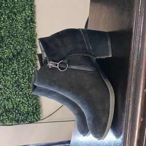 Woman's  boot